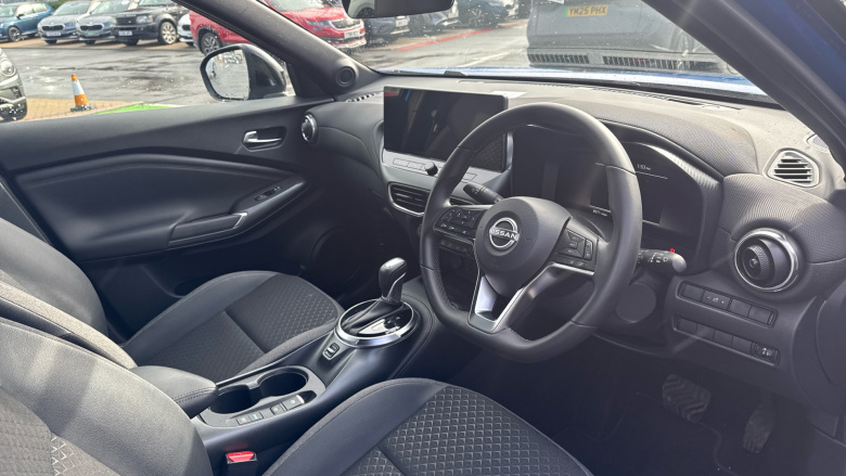 Nissan Juke 1.6 Hybrid N-Connecta 5dr Auto Hybrid Hatchback
